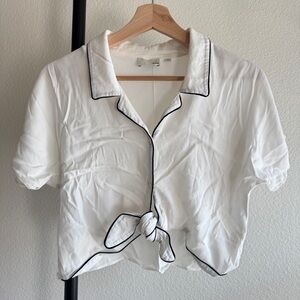 Aritzia tie shirt